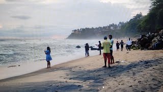 ലൈഫ് ഗാർഡ് രക്ഷിച്ചു😱, SAVED BY LIFEGUARD😱#vlog #varkalabeach #trivandrum #skoda #viral #shorts