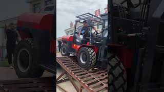 Tips and Tricks for Using a 7-Ton Forklift on a Muddy Construction Site