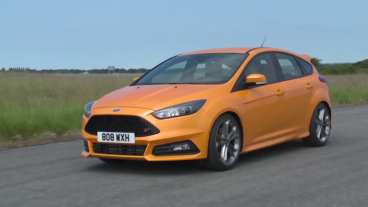 Ford Focus ST Driving Video | AutoMotoTV