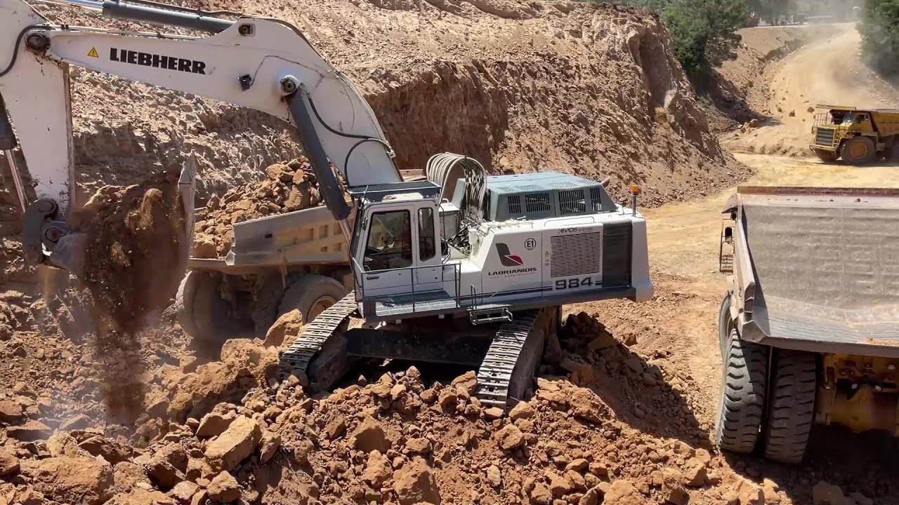 Huge Excavators Wheel Loaders Heavy Transports 3 Hours Movie Mega