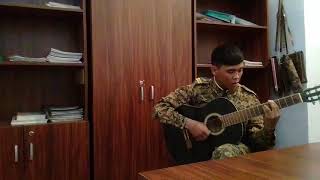 Turkmen taze gitara esger