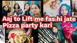 Aaj to Lift me fas hi gye the 🥺 || pizza party kri 😋🥳 || MissMysha Vlogs