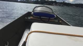 Lowe 1436L with 9.9HP Evinrude on Plane at Lake Hopatcong