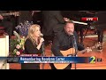 garth brooks and trisha yearwood perform