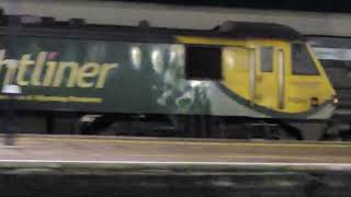 4M88 - FL90s - 90043 leading 90007 through Stafford Station, P5 instead of the downfast lol 58 late