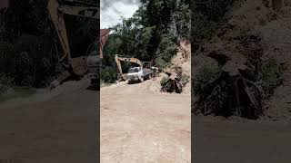 Pengangkatan timbunan #excavator #travel #shorts #shortvideo #short #torajaindah #torajavlog #youtub