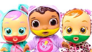 👶 BEBES 👶 Hacemos bocas de colores con Play Doh a los bebés de juguete | Videos para niños