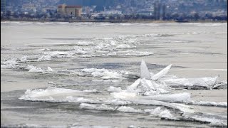 ５季ぶり「御神渡り」せり上がり最大数十センチ