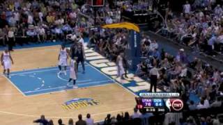 Kenyon Martin'den Matthews'e Mükemmel Bir Blok - Kenyon Martin perfect block on Matthews