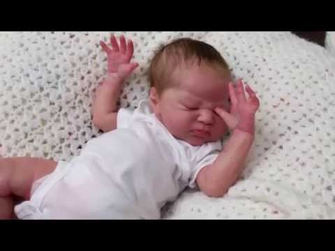 Silicone Pregnant Update - Changing Reborn Baby Silicone Pregnant Update - Changing Reborn Baby