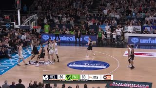 Shawn Long Posts 26 points & 13 rebounds vs. South East Melbourne Phoenix