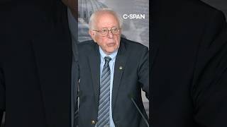 Sanders & Lee introduce “Abolish Super PACs Act”