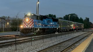 Metra 500 leading the NCS O’Hare shuttle train at Mont Clare