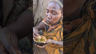 It's 🥰 Fantastic Breakfast,🔥 hadzabe tribe Enjoying eating lovely food, it's amazing tradition