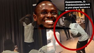 Le Bizutage Pape Ousmane Sakho qui fait bien rigolé Sadio Mané 🤣🤣 mei kiii mana fathieu dh