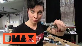 Lina macht blau | Der Checker | DMAX Deutschland