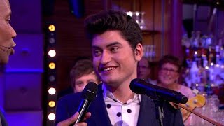 Een muzikale ode aan Elvis Presley - RTL LATE NIGHT