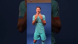 LEWY’S MOVES look even better in the third kit 😍🕺