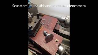 Piedino regolabile (Homemade adjustable foot)