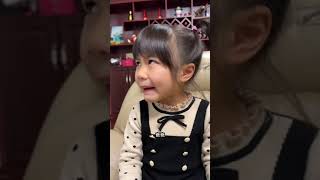 这糖葫芦这么大，我女儿肯定吃不完！#funny#生活#搞笑