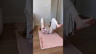 Flipping my dog 🤸‍♀️ #yoga #downwarddog #threeleggeddog #bridge #balance  #short #shortvideo