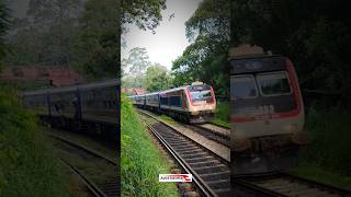 පොඩි මැණිකේ .. ❤💙 Podi Menike Express Train #srilanka #travel #upcountry #badulla #ella #viral #rare