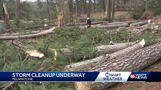 Rankin County residents clean up after storms