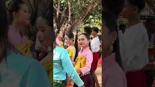 traditional dance at Angkor, so amazing