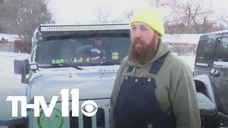 Arkansas volunteers use Jeeps to help during winter storm