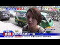 20161006中天新聞　直擊！　男學生跨坐校園三樓陽台　險象環生