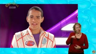 CBeebies | Sign Zone: Kerwhizz - S01 Episode 18 (Crazy Racy Golf)