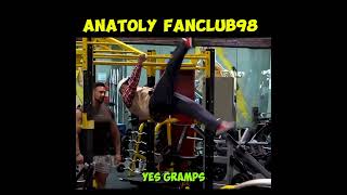 Anatoly Prank video 😂 | Anatoly pretending Oldman 😜 #anatoly #viral #trending