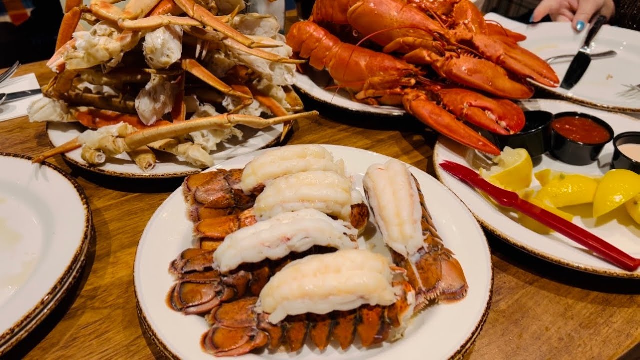 $65 All You Can Eat LOBSTER & CRAB LEGS Buffet 🦞🦞🦀 Palms Casino Resort ...