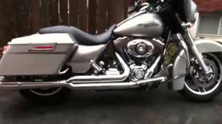 09 Street Glide with Vance and Hines Pro Pipe