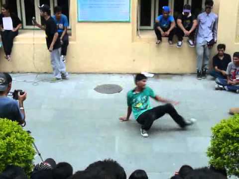 Bboy True1 Vs Ralph Mao Breaking Battle Youtube