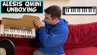 Alesis QMini Unboxing (Portable MIDI Keyboard!)