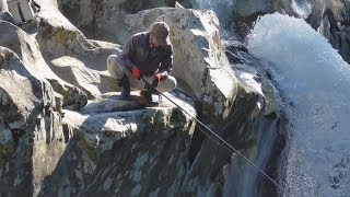 アユのトントン釣り解禁 和歌山・古座川