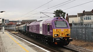 DB Cargo 67007 in Platinum Jubilee livery at Stevenage \u0026 Doncaster - 23/7/22