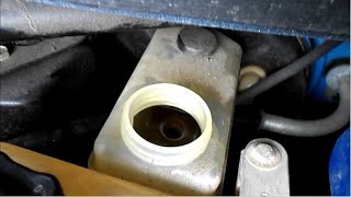 91 lotus elan. flush / bleed brakes