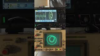 Scope test, Lissajous digital 250Mhz Rigol DHO924s  vs analog 20Mhz Leader LBO522