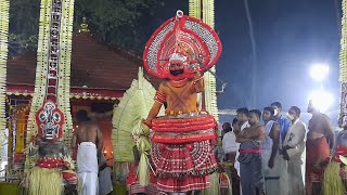 കരിവേടൻ തെയ്യം. കൈതേരി പുതിയേടത്ത് കണ്‍ഠകർണ ക്ഷേത്രം#karivedan #theyyam #trending #kandanaarkelan