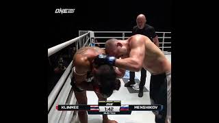 SHUT DOWN 😵 Dmitry Menshikov swarms Sinsamut for his third straight KO win! #ONEFightNight22