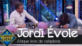 Jordi Évole vuelve a sufrir un leve ataque de cataplexia en directo: \