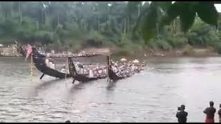 Boat Drifting   aranmula vallam kali boatrace