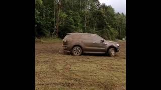 Ford Endeavour Extreme Offroading | The Best And Toughest Off Road SUV 💯✌