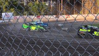 Bear Ridge Speedway modified heat