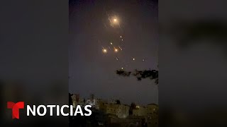 Las sirenas suenan en Israel ante el ataque de más de 200 drones iraníes | Noticias Telemundo