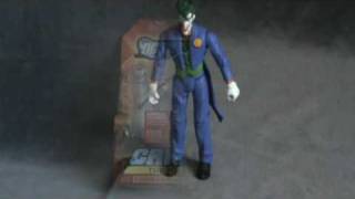 Toy Spot - DC Universe Infinite Heroes Joker