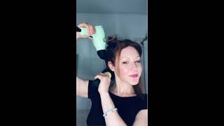 Step by Step Blow Dry and Brush Tutorial with Celeb Stylist Jennifer Brent with Captions