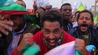 Thousands rally in support of Ethiopian Prime Minister Abiy Ahmed